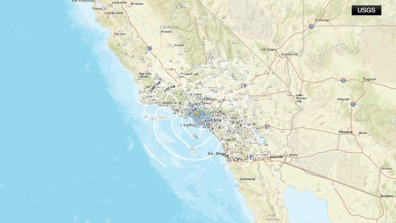 A magnitude 3.9 earthquake struck the San Fernando Valley at roughly 10:15 p.m. Sunday night and was felt in and around Los Angeles